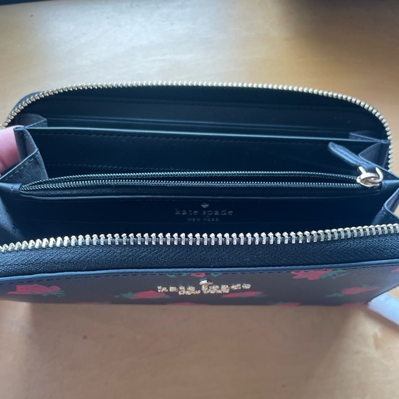 Kate Spade Madison Ross Toss Rose Printed Large Continental Wallet; NWT - Picture 7 of 15